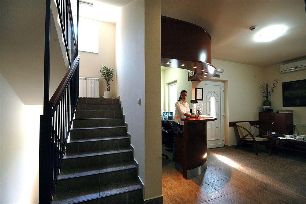 Villa Forest เบลเกรด ภายนอก รูปภาพ