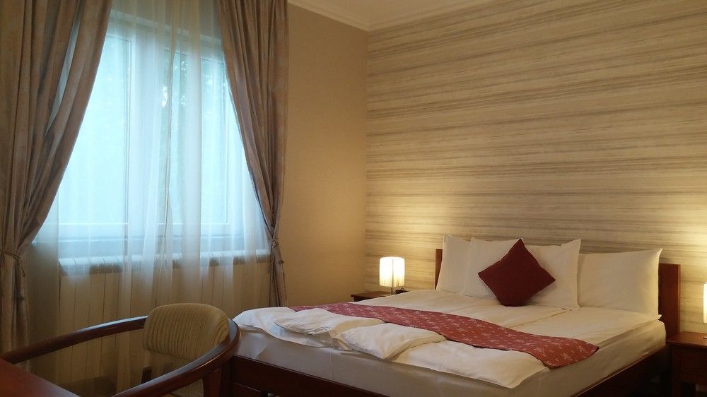 Villa Forest เบลเกรด ภายนอก รูปภาพ