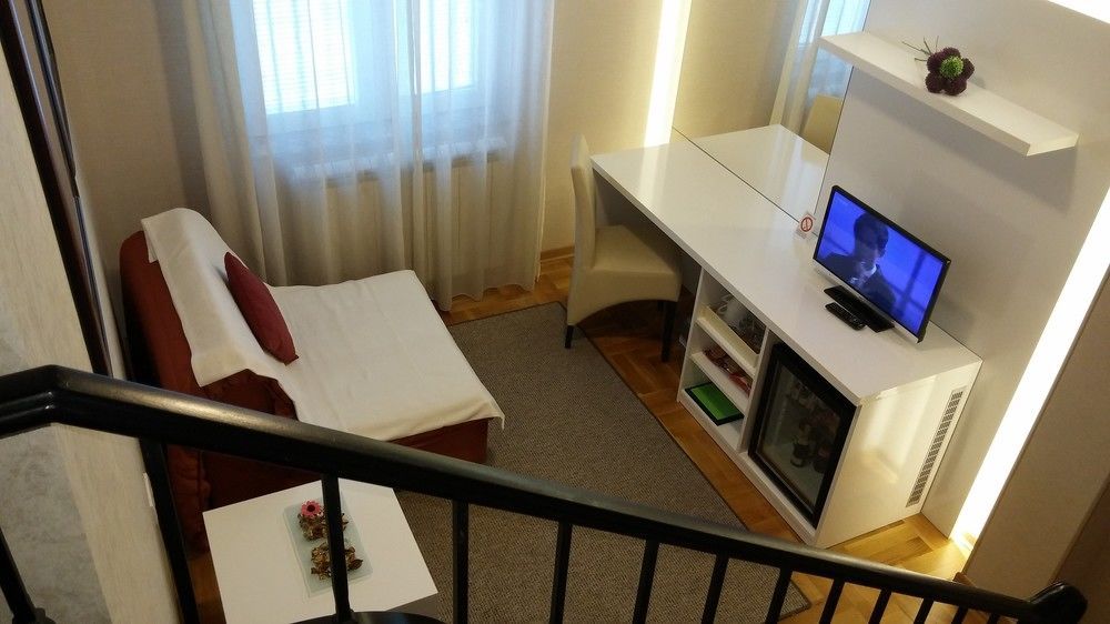 Villa Forest เบลเกรด ภายนอก รูปภาพ